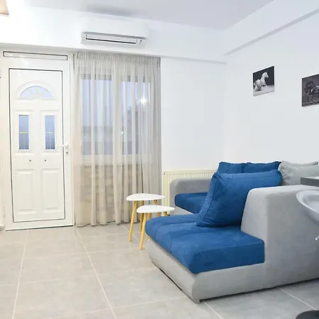 La Perla 2 Kalamata